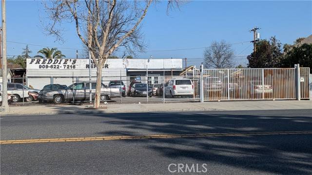 915 E Mission Boulevard, Pomona, CA 91766