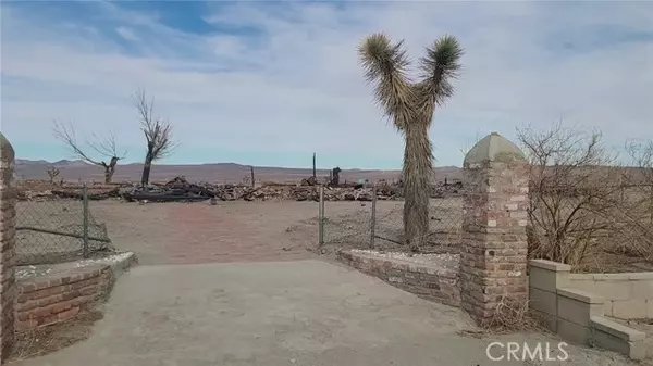 Adelanto, CA 92301,4206 Plato Street