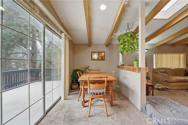 Running Springs, CA 92382,30919 Valley Oak Drive