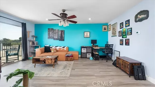 Fullerton, CA 92831,400 N Acacia Avenue #D35