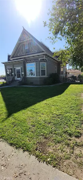403 N San Gabriel Avenue, Azusa, CA 91702