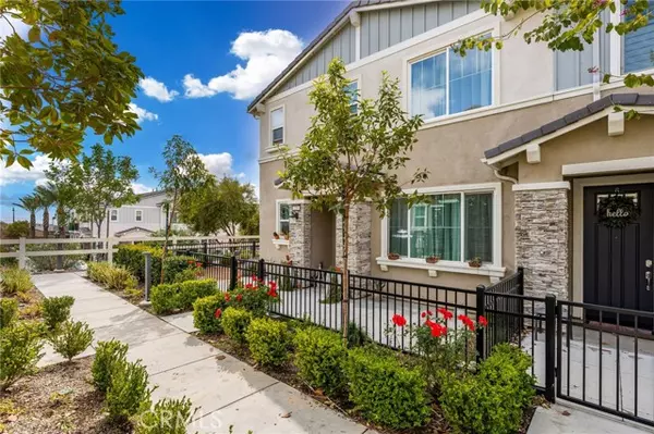 Fontana, CA 92336,16502 Casa Grande Avenue #235