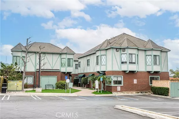 315 E Route 66, Glendora, CA 91740