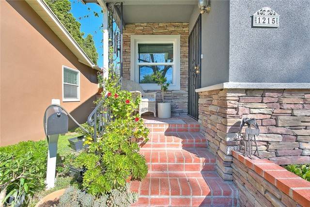 Corona, CA 92879,1215 Palm Avenue