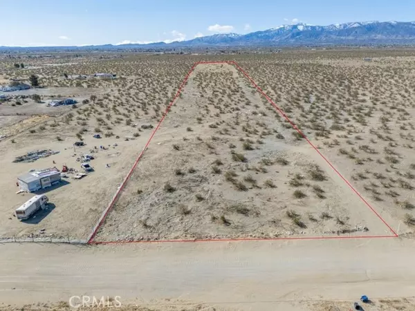 Phelan, CA 92371,0 South Street