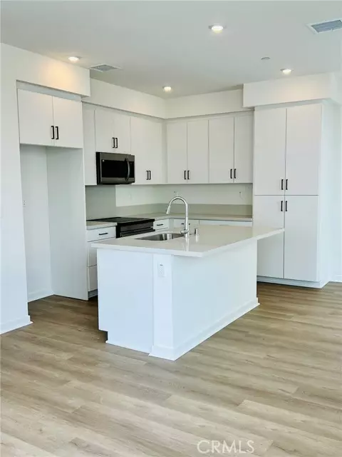 Ontario, CA 91761,3680 E. Jacobson Paseo #12