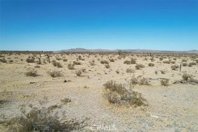 Adelanto, CA 92301,53 La Habra Ave