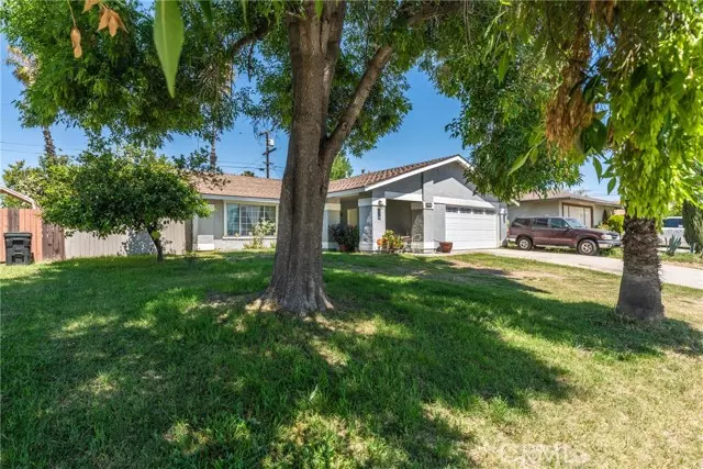 860 3rd Street, Rialto, CA 92376