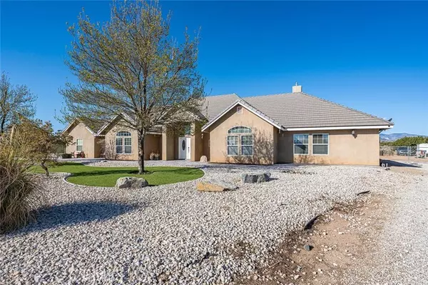 Oak Hills, CA 92344,7922 Los Palmas Drive