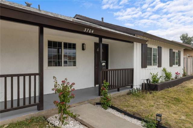 San Bernardino, CA 92404,3704 Modesto Drive