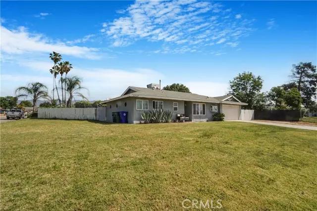 Rialto, CA 92376,19340 Anaconda Street