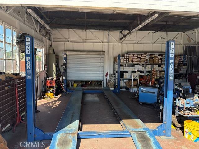 Rialto, CA 92376,430 S Riverside Avenue