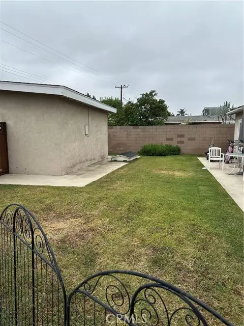 West Covina, CA 91791,1940 E Walnut Creek