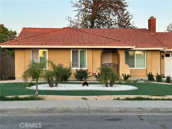 961 S Vine Avenue, Bloomington, CA 92316