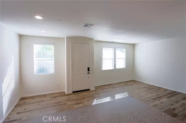 Ontario, CA 91762,3275 E Midsummer Privado #4