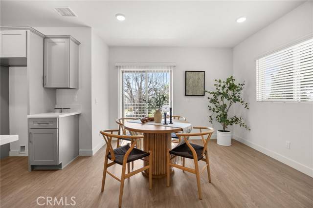 La Verne, CA 91750,2109 N White Avenue #C