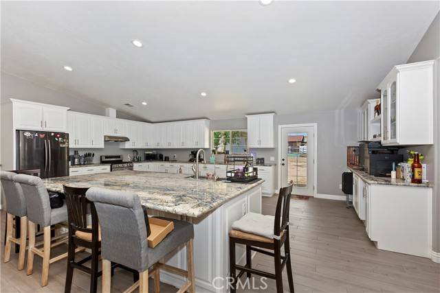 Hesperia, CA 92345,18060 Walnut Street