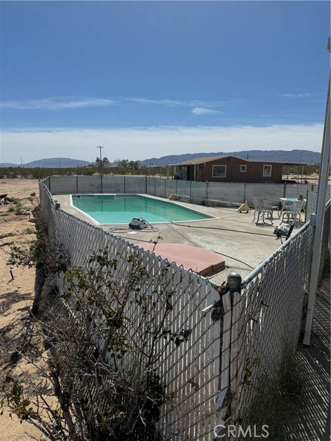 Twentynine Palms, CA 92277,69538 Squaw Road