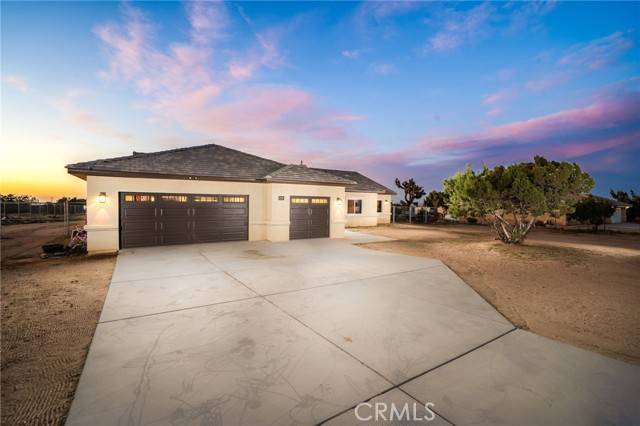 12140 Mission Street, Oak Hills, CA 92344