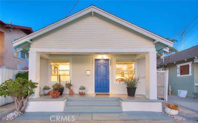 256 Falcon Avenue, Long Beach, CA 90802
