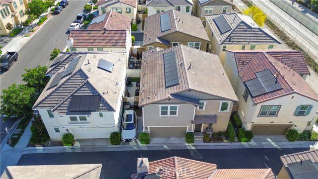 Eastvale, CA 92880,13936 BLOSSOM Way