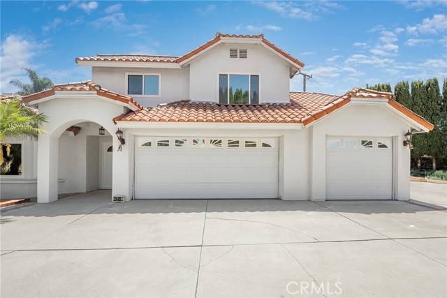 2445 N Santiago Boulevard, Orange, CA 92867