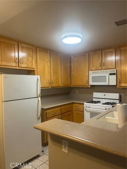 Yorba Linda, CA 92886,19167 Parkland Street #136