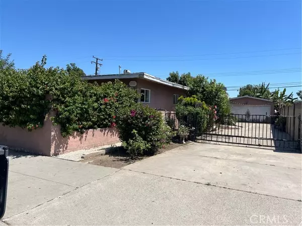 Santa Ana, CA 92703,2124 W Civic Center Drive