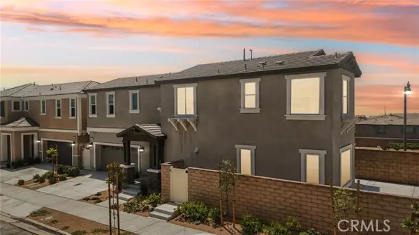 Fontana, CA 92336,16773 Grapefruit Lane