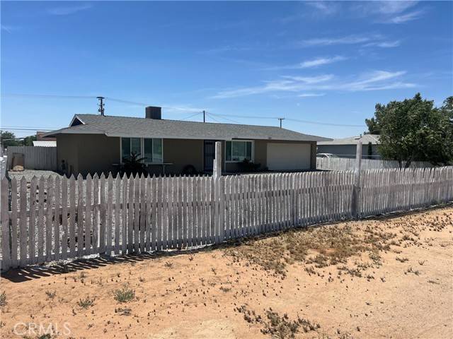 Apple Valley, CA 92307,14726 Osage Road