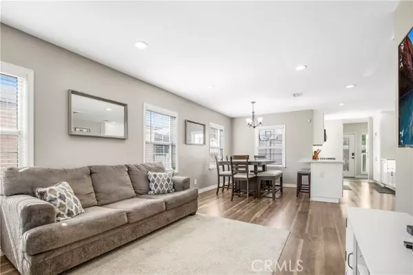 Long Beach, CA 90805,676 E Barry Drive