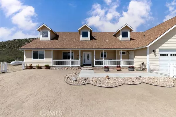 5935 Monte Vista Road, Phelan, CA 92371