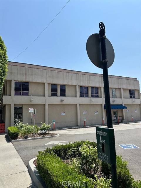 Glendora, CA 91741,157 N Glendora Avenue