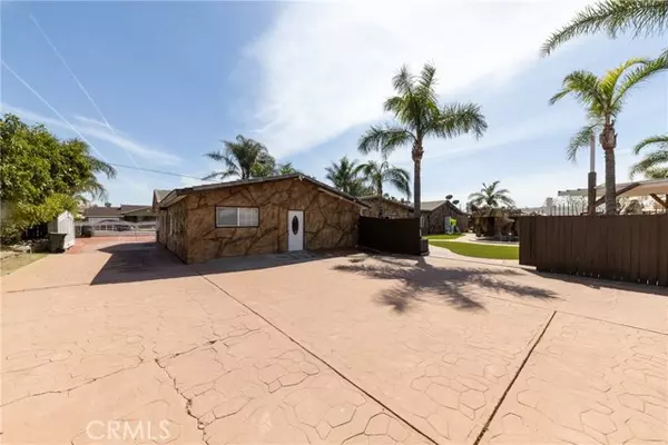 Fontana, CA 92336,7040 Oleander Avenue
