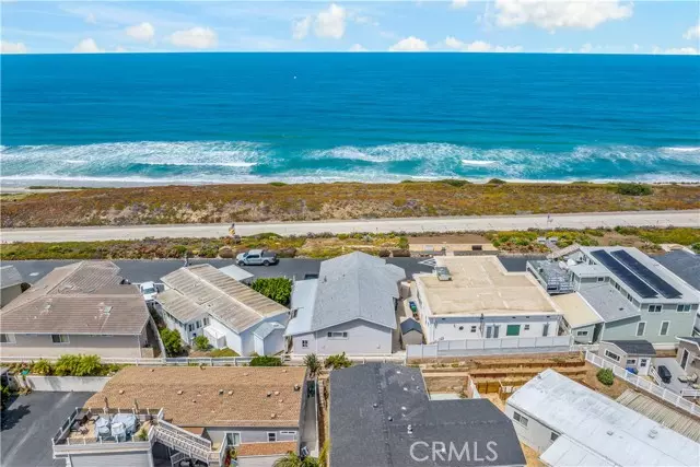 Carlsbad, CA 92011,6536 Oceanview Drive #T