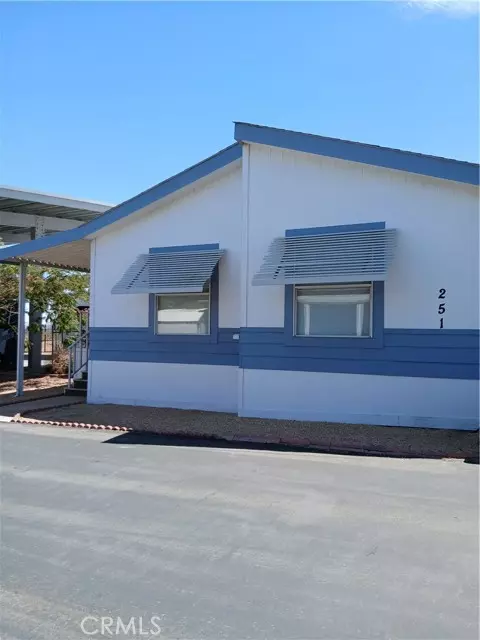 13393 Mariposa Rd Spc 251 Road, Victorville, CA 92395