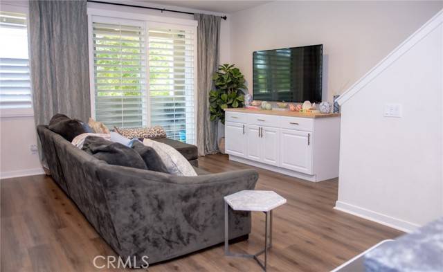Claremont, CA 91711,1060 Newberry Lane