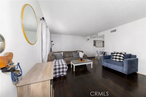 El Monte, CA 91732,5082 La Madera Avenue