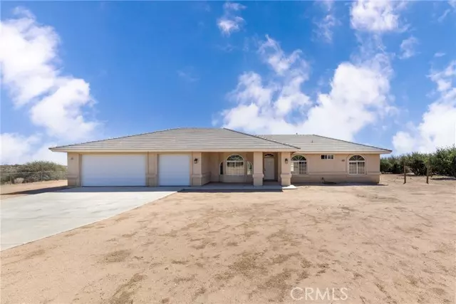 Oak Hills, CA 92344,11155 Prairie Trail