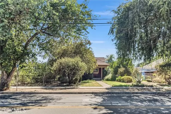 Upland, CA 91786,524 E Arrow Highway