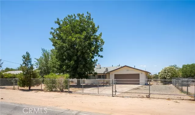 Hesperia, CA 92345,10004 Oakwood Avenue