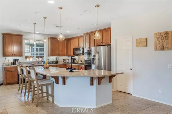 Lake Elsinore, CA 92532,53002 Bantry Bay Street