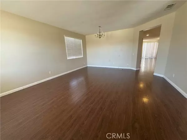 Hesperia, CA 92344,13352 Pleasant View Avenue
