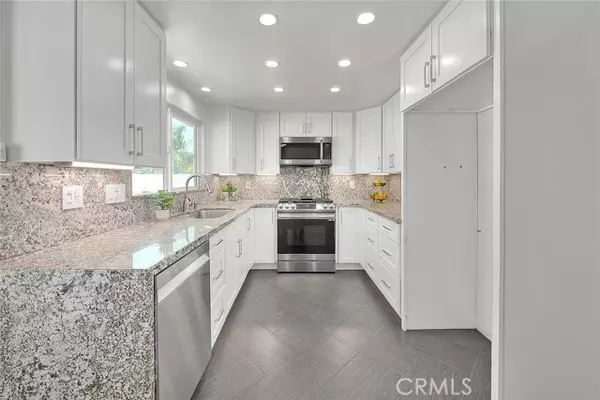 Highland, CA 92346,28399 Ashford Court
