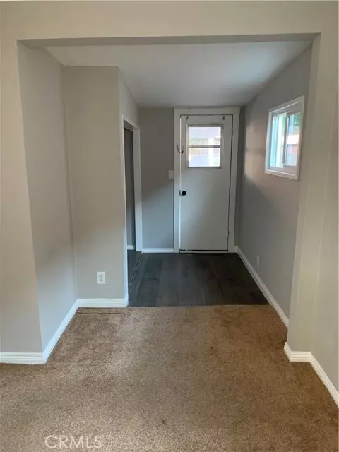 Commerce, CA 90040,6113 greenwood