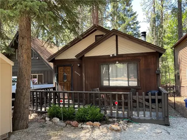 42592 Cedar Avenue, Big Bear Lake, CA 92315