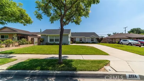 Glendora, CA 91740,2114 E Petunia Street