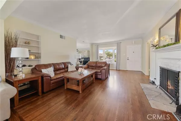 San Gabriel, CA 91775,6026 N Del Loma Avenue