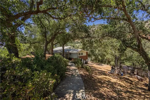 Glendora, CA 91741,947 N Glendora Avenue