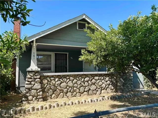 781 W Center Street, Pomona, CA 91768